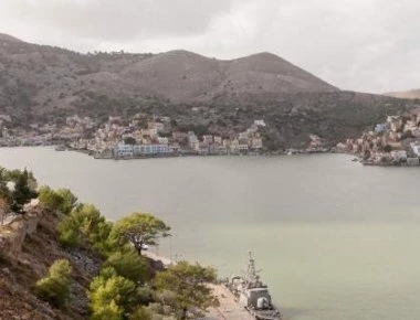 Tageszeitung: Κατάσταση συναγερμού στα ελληνικά νησιά λόγω τουρκικών εκλογών και Ερντογάν!